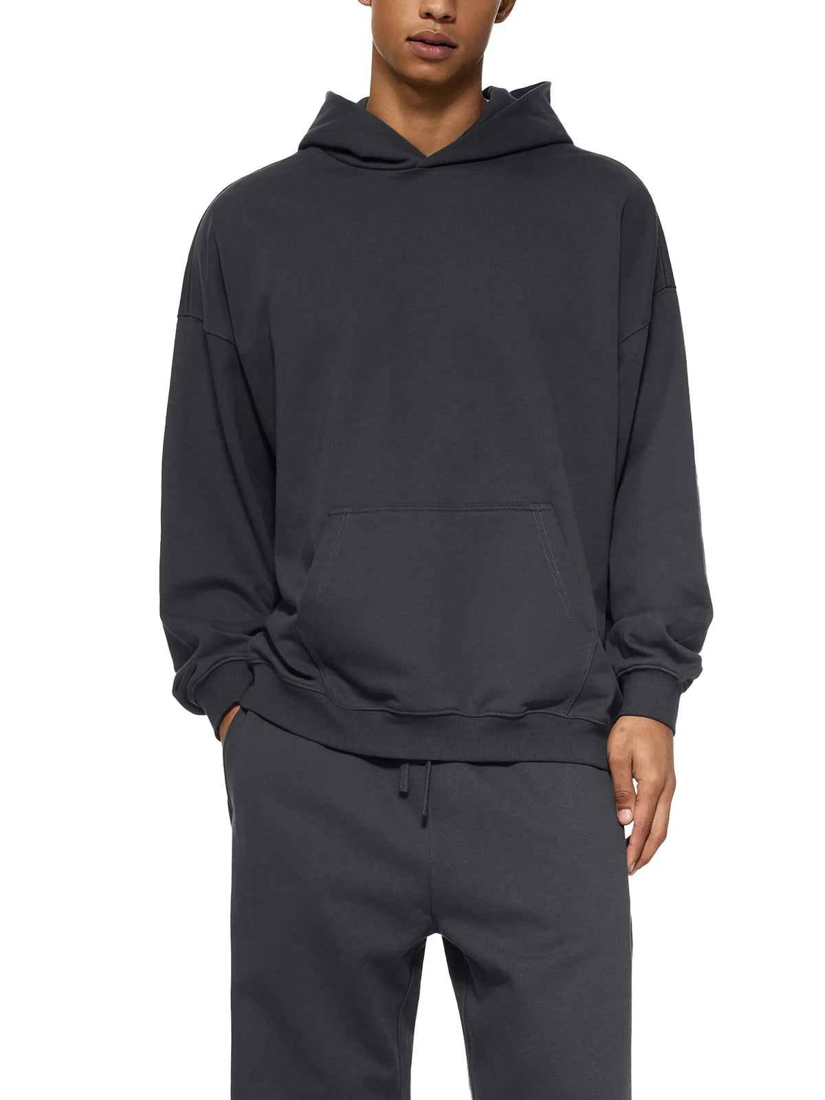 Hoodies & Sweatshirts