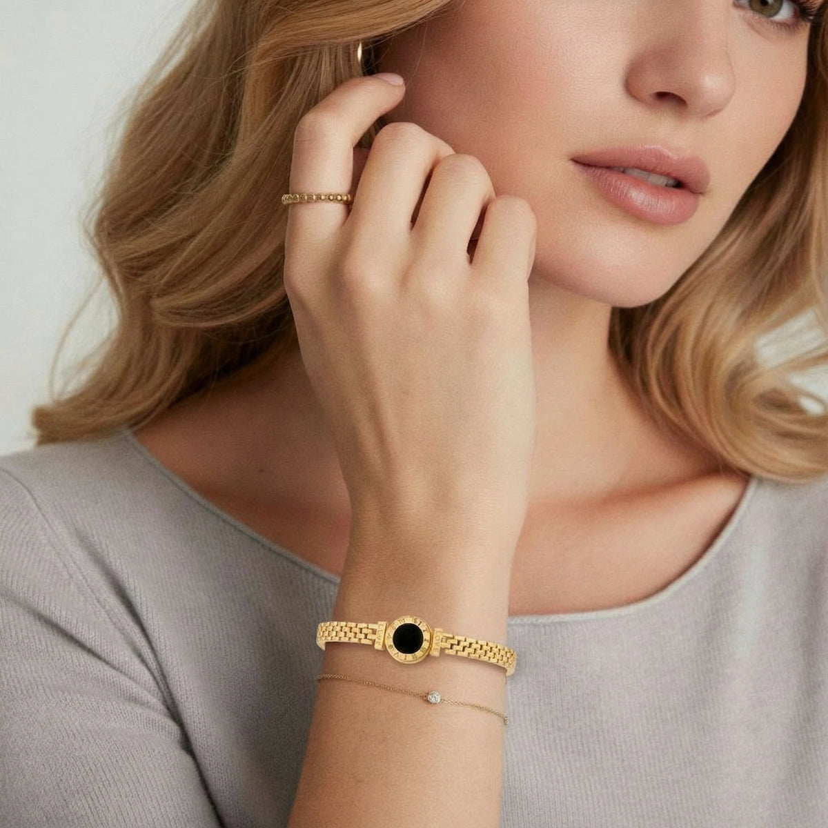 PULSERA ECLIPSE MESH - BAÑO EN ORO 18K Y MADREPERLA NEGRA