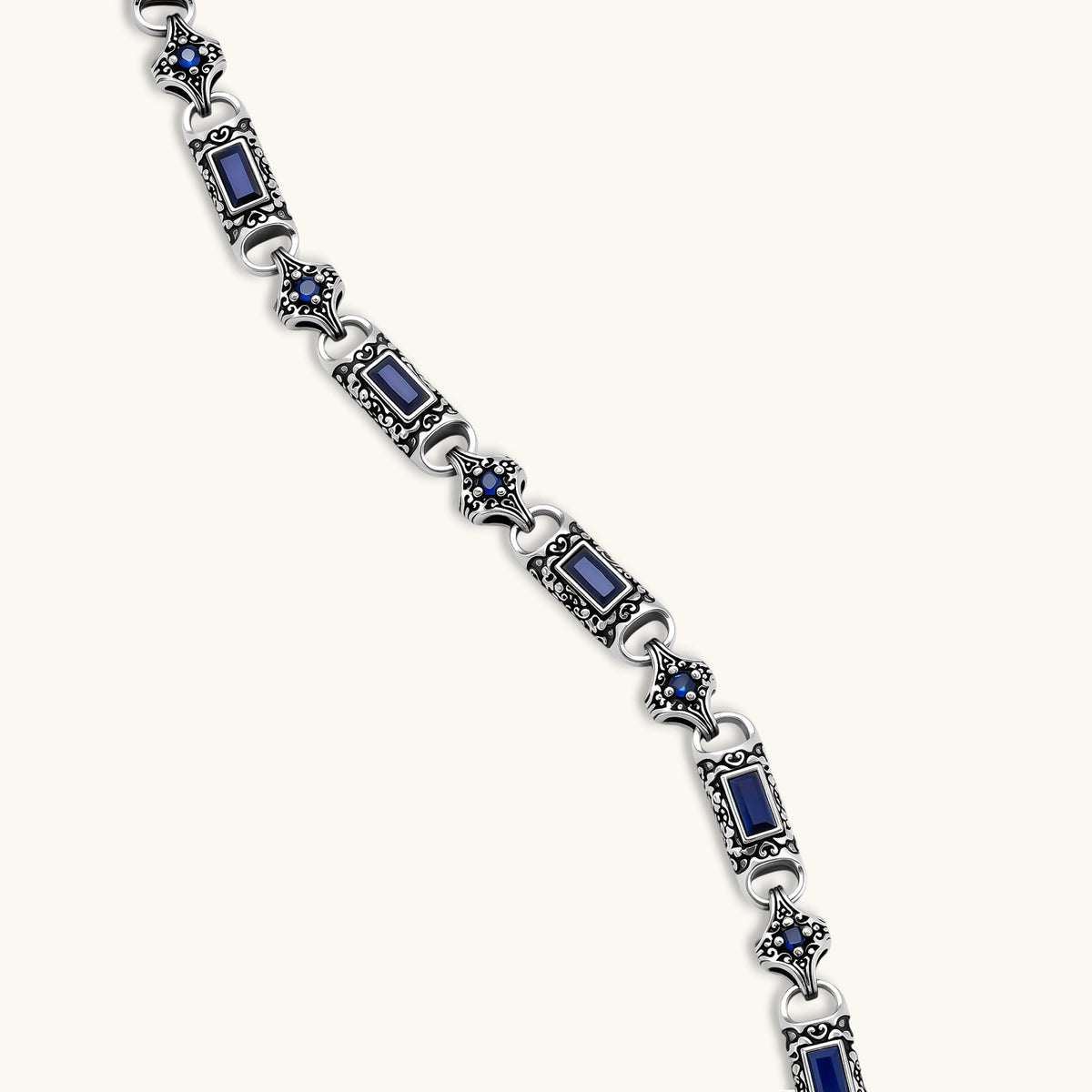 Collar Gotico Dark Reign - Circonia Azul Zafiro