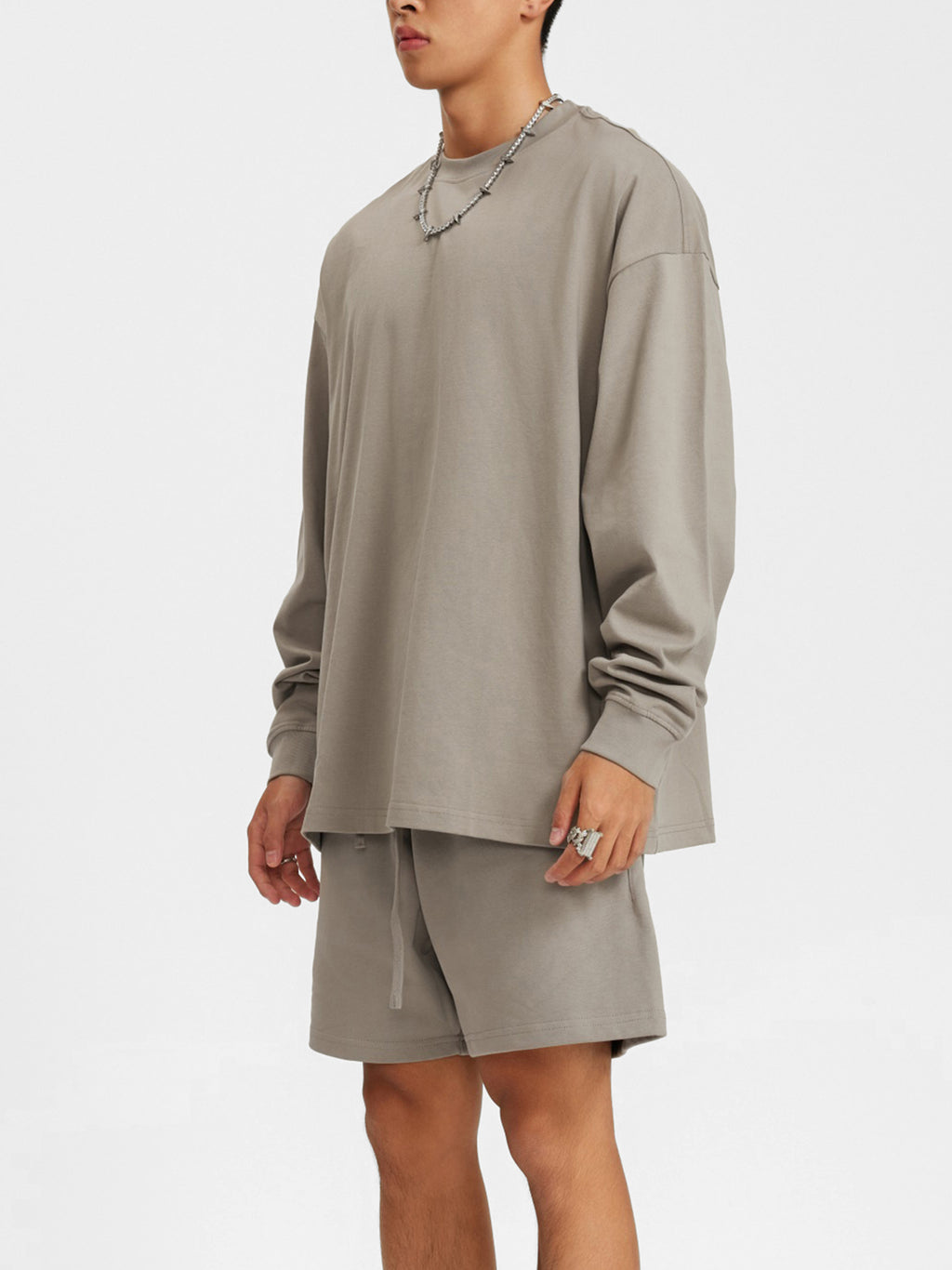 VAGORA Oversized Heavyweight Long Sleeve Tee (305 GSM)