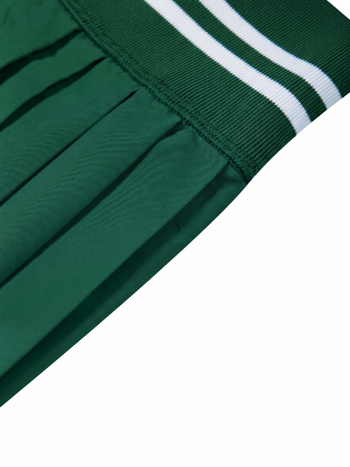 VAGORA Essential Pleated Skirt (125 GSM)